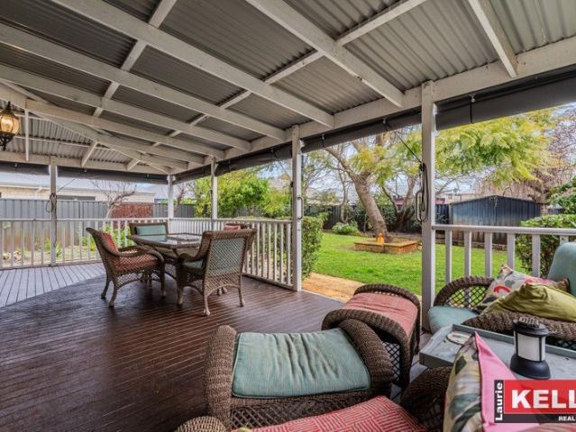House for sale in Cloverdale, Western Australia