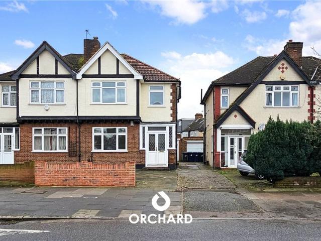 House for rent in London Borough of Ealing, Greenford