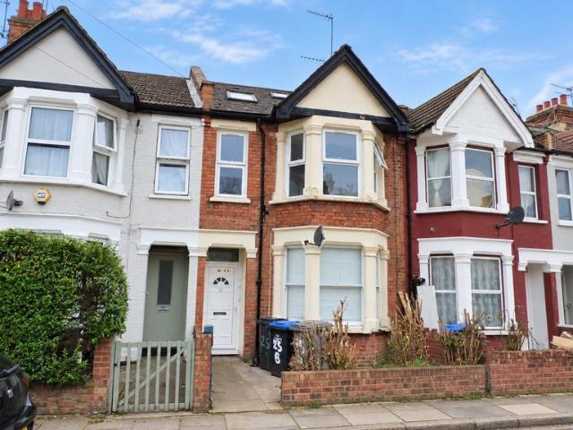 Apartment for rent in Harlesden, Greater London
