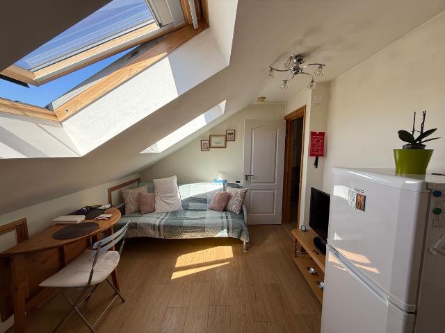 Apartment for rent in Stamford Hill, Greater London