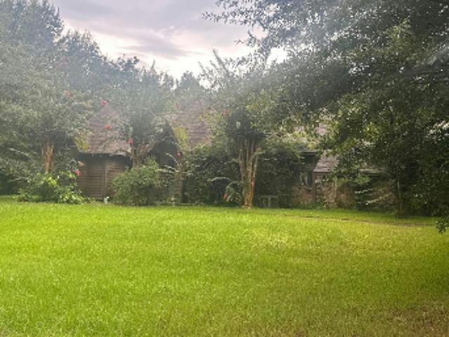 House for sale in Summit, Mississippi