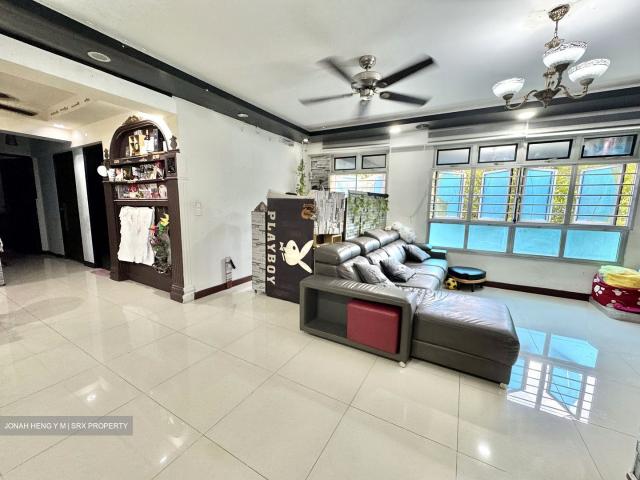 Detached House for sale in 23 North West