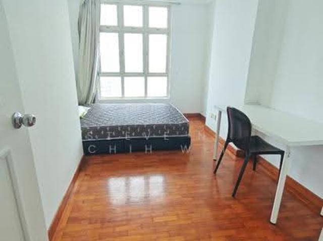 Apartment for rent in Braddell, Singapore