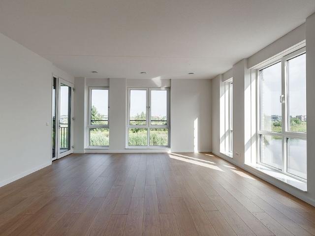 Appartement te huur in Badhoevedorp, Noord Holland