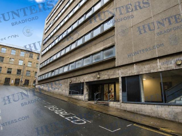 Studio for rent in Little Germany, West Yorkshire