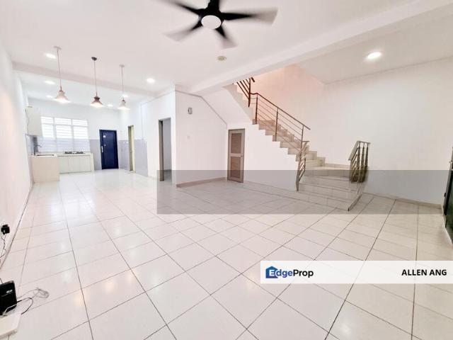 House for sale in Bandar Hillpark, Bandar Puncak Alam