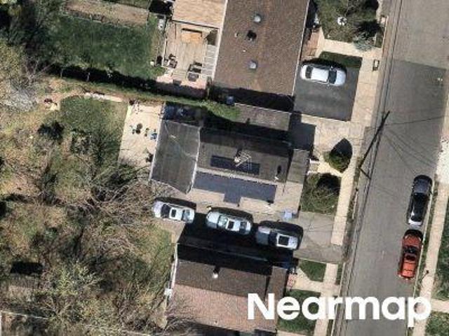 House for sale in Avenel, New Jersey