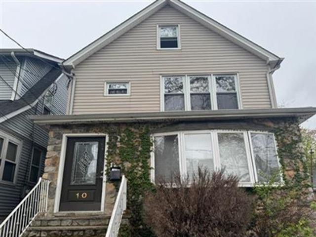 House for sale in Bloomfield, New Jersey