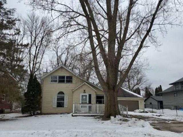 House for sale in West Concord, Minnesota