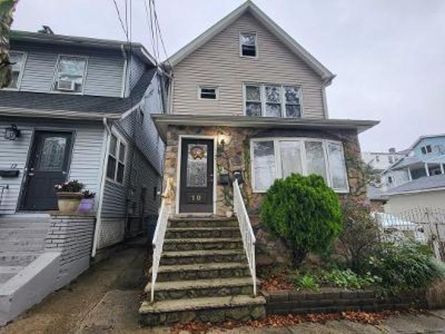 House for sale in Bloomfield, New Jersey