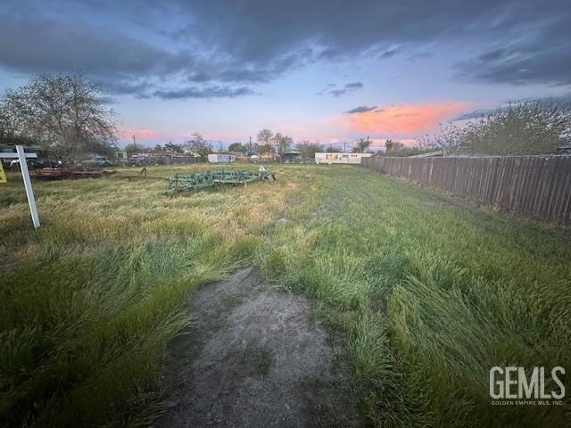 Land for sale in Tulare, California