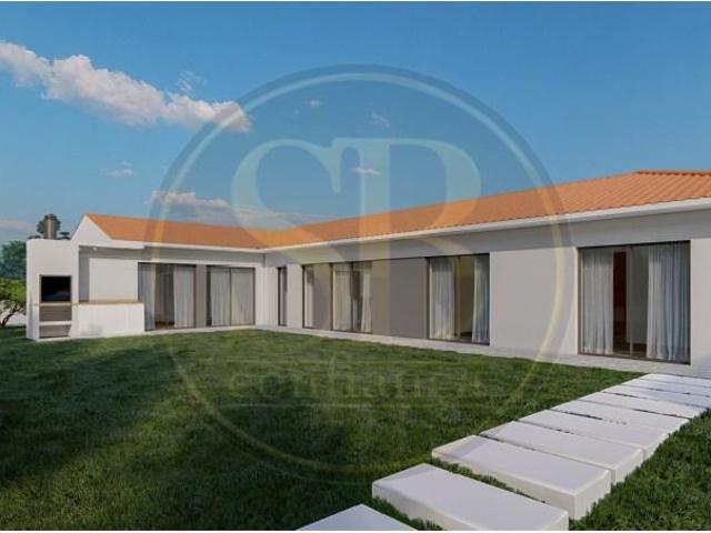 Terreno venda em Oliveira De Azeméis, Aveiro