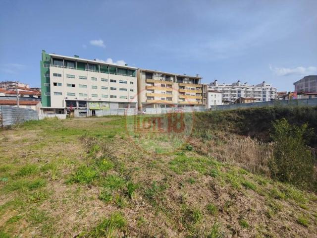 Terreno venda em Oliveira De Azeméis, Aveiro