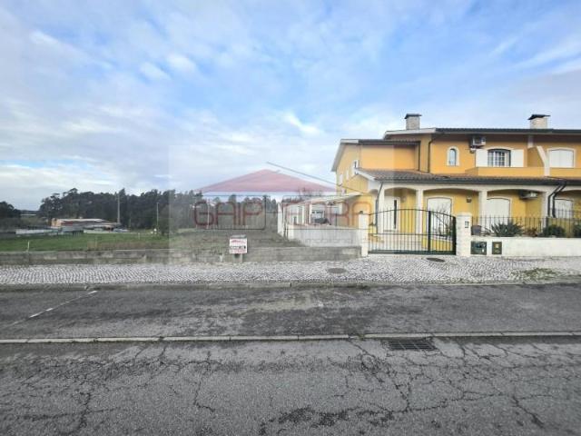 Terreno venda em Oliveira Do Bairro, Aveiro