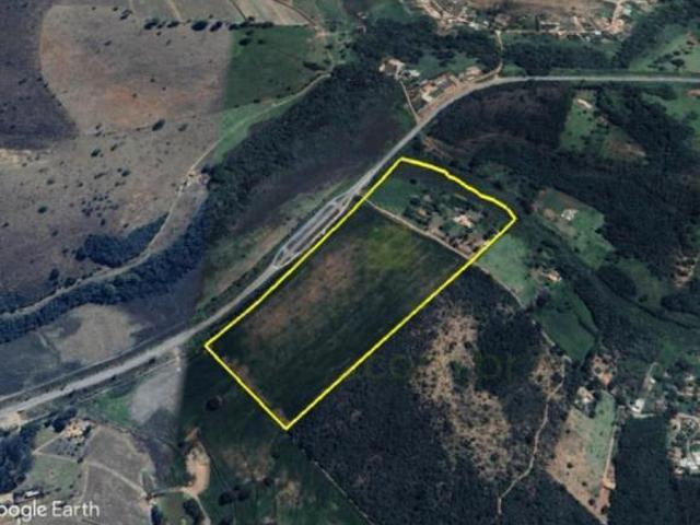 Casa venda em Oliveira, Região Geográfica Intermediária de Divinópolis