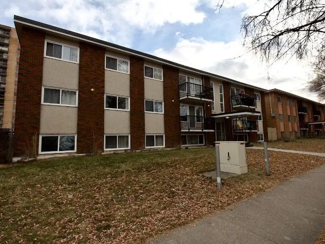 Condo for rent in Wedgewood, Alberta