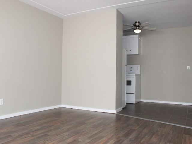 Apartment for rent in Wedgewood, Alberta