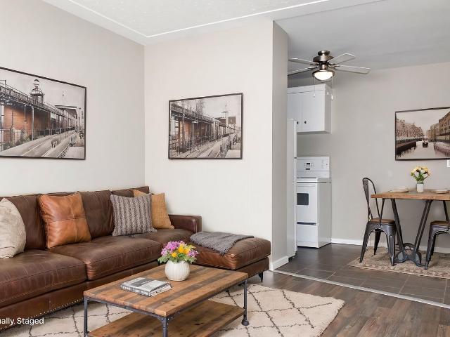 Apartment for rent in Wedgewood, Alberta