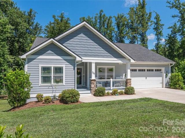 House for sale in Fletcher