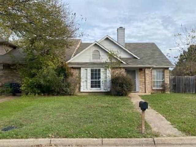 Townhouse for sale in Arlington, Texas