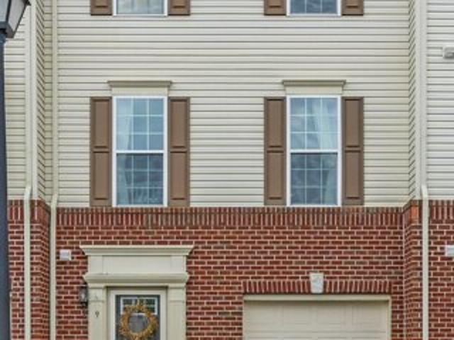 House for sale in Tinton Falls