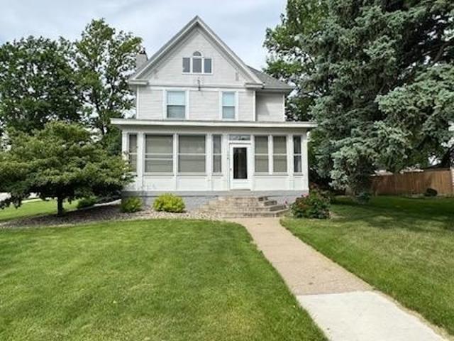 House for sale in Olivia, Renville County