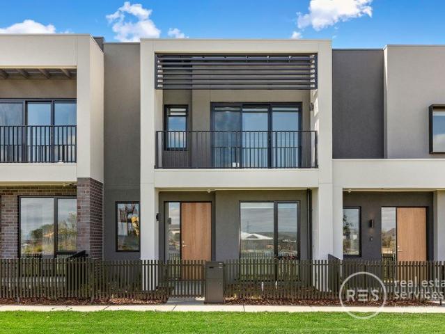 Townhouse for rent in Camerons Creek, Victoria