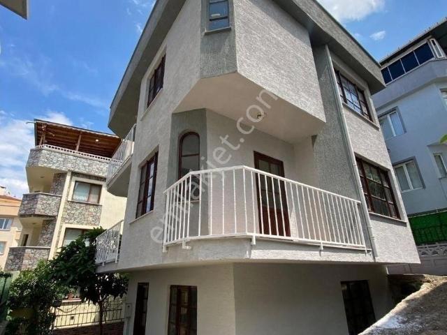 Mudanya içerisinde satılık Villa
