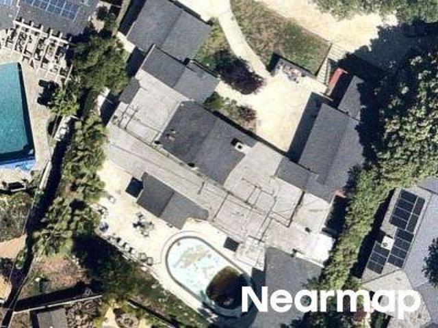 House for sale in Tarzana Neighborhood Council District, Tarzana