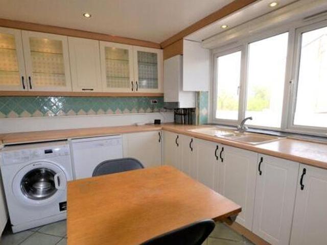 House for rent in Surrey