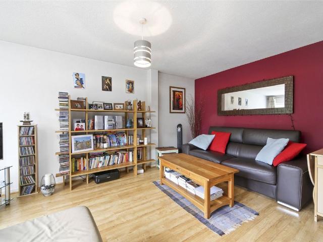 Apartment for rent in London Borough of Hammersmith and Fulham, Greater London