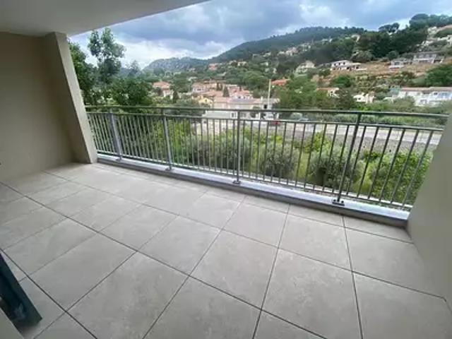 Appartement location à Arrondissement de Toulon, Ollioules
