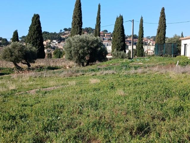 Terrain vente à Arrondissement de Toulon, Ollioules