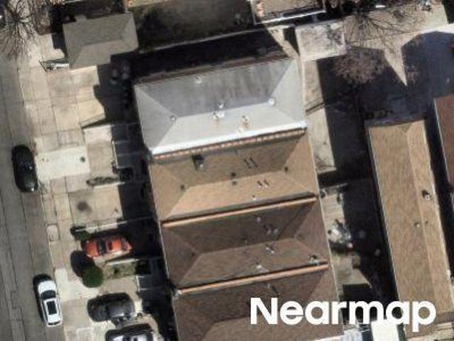 House for sale in The Bronx, Arverne