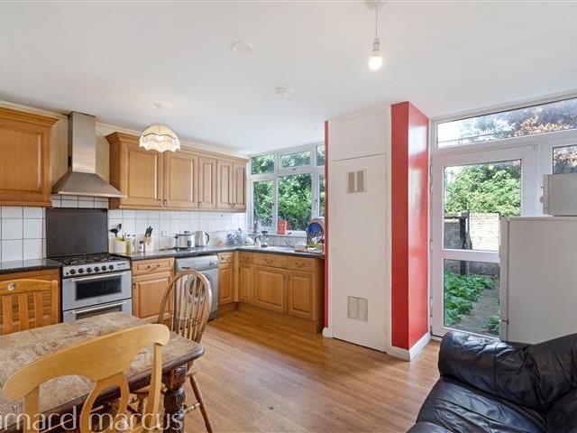 House for rent in Walworth, Greater London