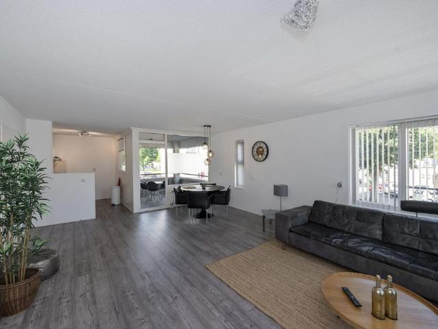 Appartement te huur in Staatsliedenwijk, Almere-haven