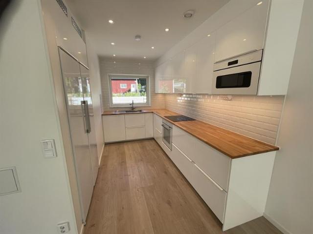 Hus hyra i Olofstorp, Västra Götaland