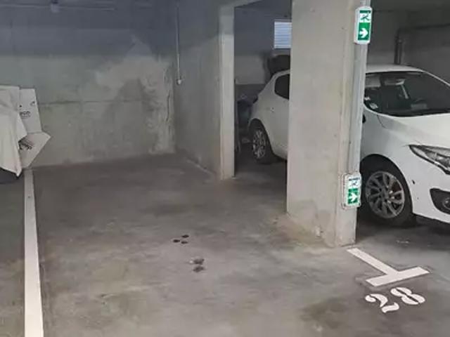 Garage vente à Les Sables-d'Olonne, Château-d'olonne