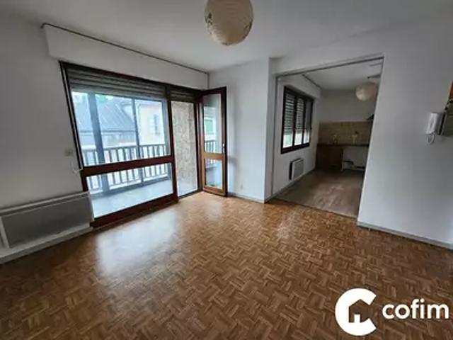 Appartement location à Oloron-Sainte-Marie, Oloron-sainte-marie