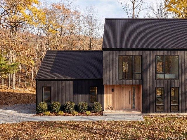 House for sale in Town of Rhinebeck, Dutchess County