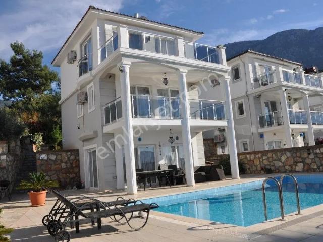 Ölüdeniz Mahallesi, Fethiye içerisinde satılık Villa