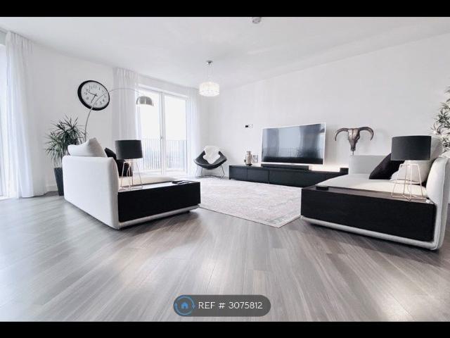 Apartment for rent in Chobham Manor, Greater London