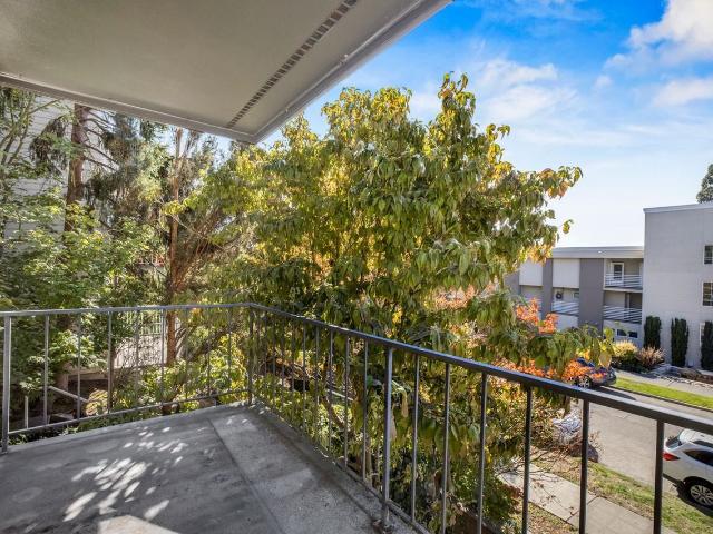 Apartment for rent in Alaska Junction, Seattle
