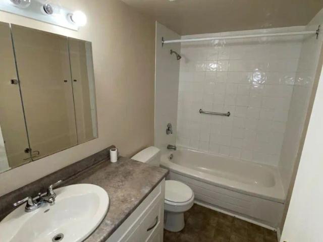 Apartment for rent in Victoria West, Victoria