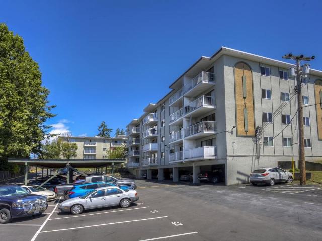 Apartment for rent in Esquimalt, British Columbia