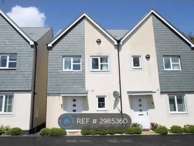 House for rent in Mount Wise