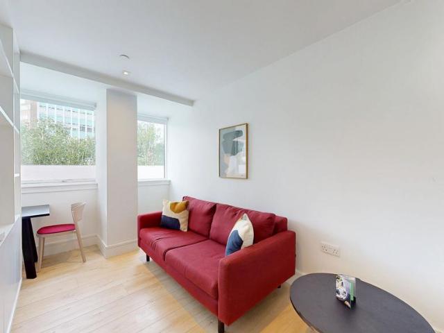 Apartment for rent in Greater London