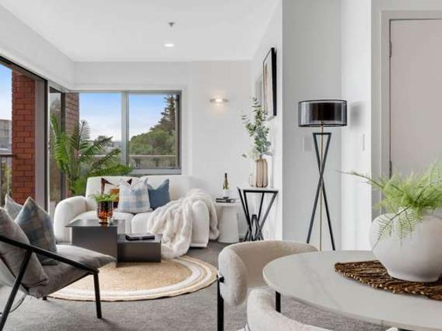 Apartment for sale in Balmoral, Oroua County