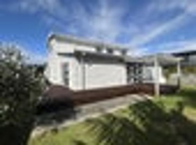 House for rent in Point Wells, Rodney