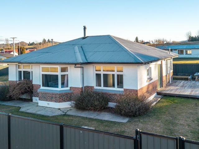 House for rent in Otakou